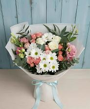 Букет цветов из:  Розы, Лизиантусы и Хризантемы в Краснооктябрьском