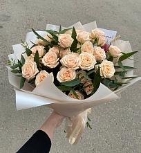 Букет Кремовые розы Латте в Краснооктябрьском