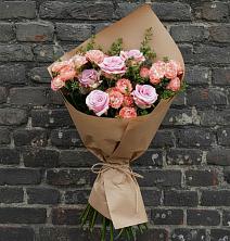 Букет цветов из:  Розы в Краснооктябрьском
