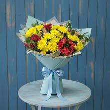 Букет цветов из:  Альстромерии и Хризантемы в Краснооктябрьском