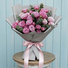 Букет цветов из:  Розы в Краснооктябрьском